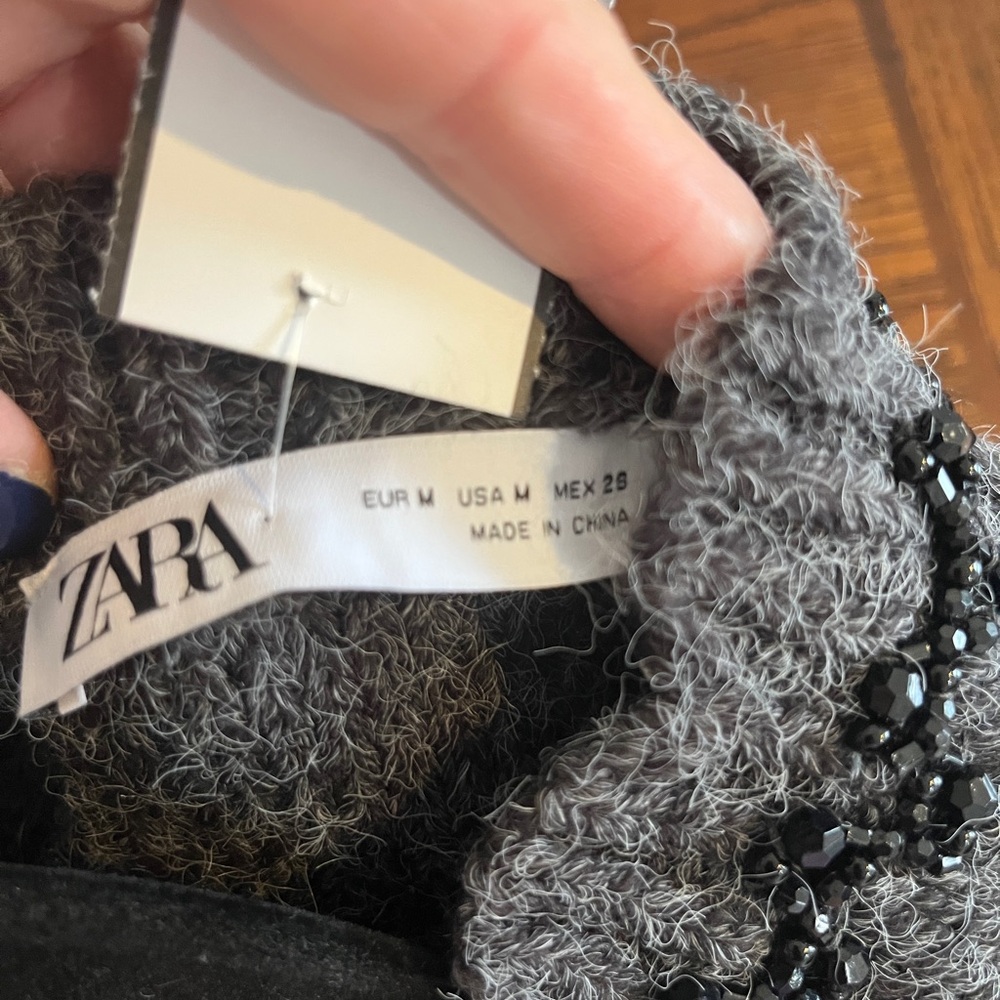 Zara Gray Beaded Knit Crewneck Sweater Vest with Black Trim - Picture 4 of 5